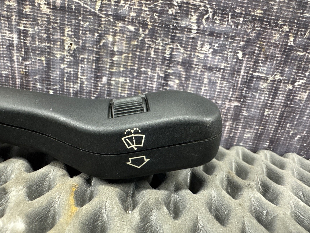 Подрулевой переключатель, 440 рублей, Красноярск