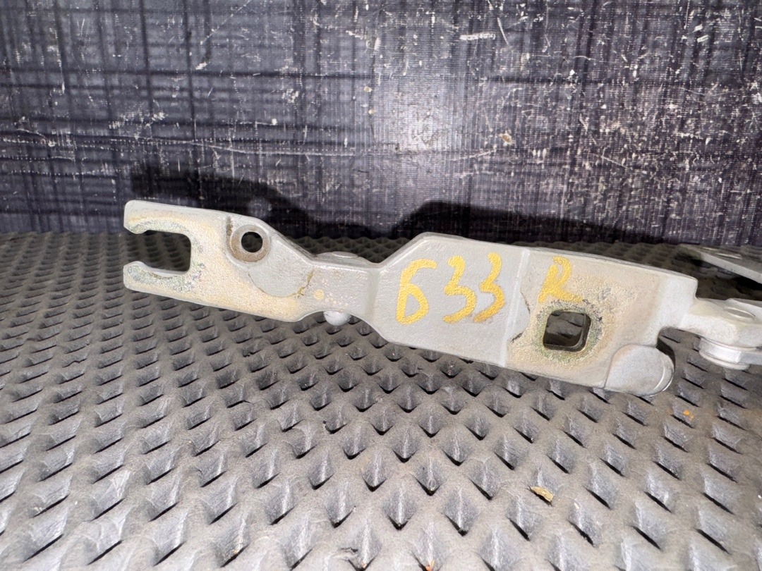 Петля капота, 678 рублей, Красноярск