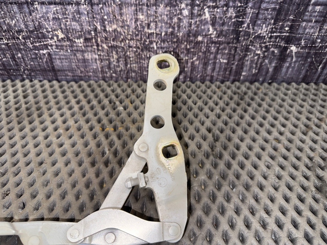 Петля капота, 678 рублей, Красноярск