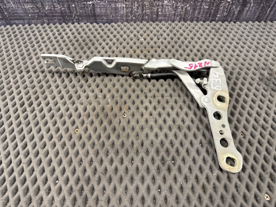 Петля капота, 678 рублей, Красноярск