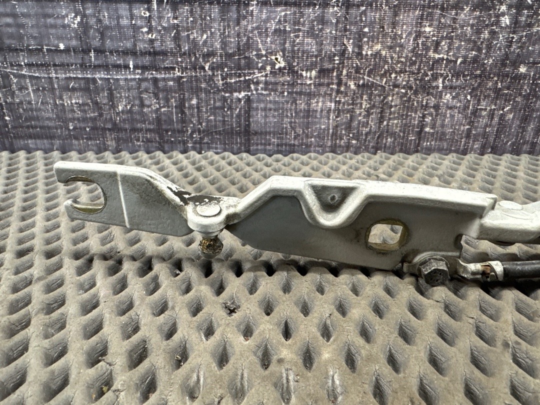 Петля капота, 678 рублей, Красноярск