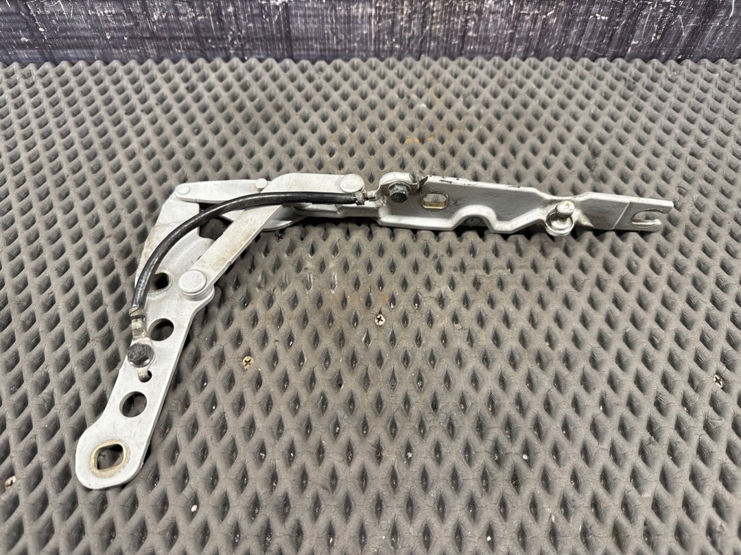 Петля капота, 678 рублей, Красноярск