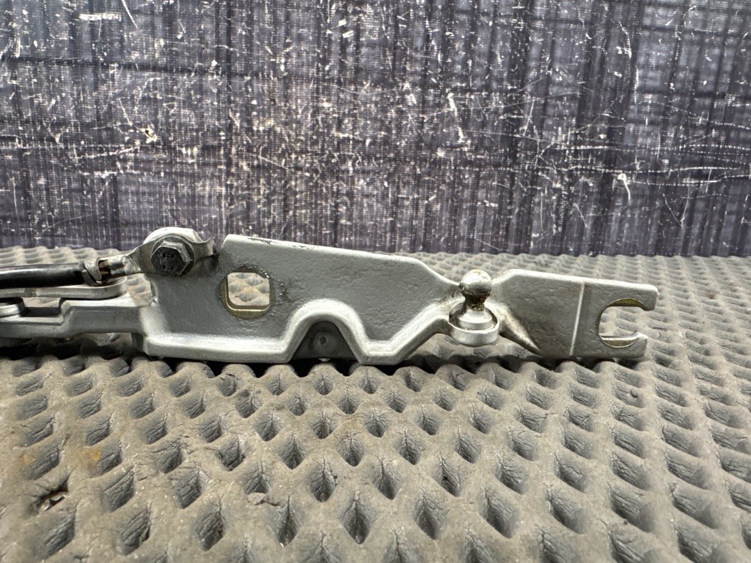 Петля капота, 678 рублей, Красноярск