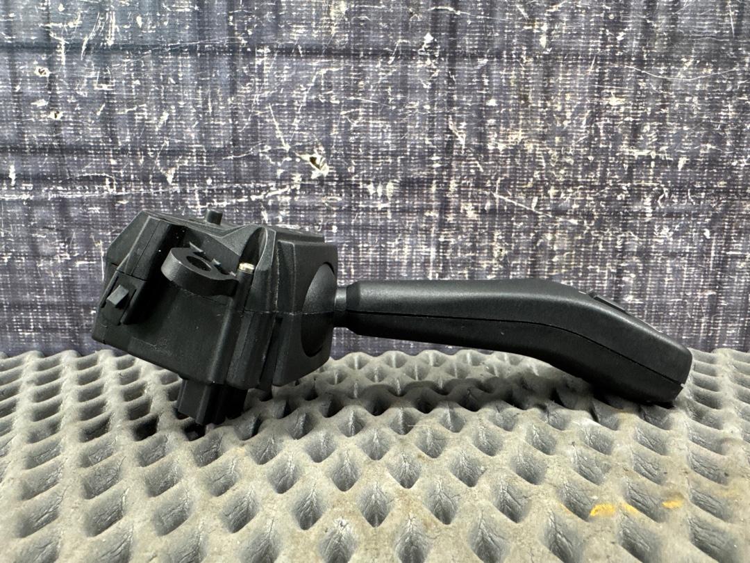 Подрулевой переключатель, 432 рублей, Красноярск