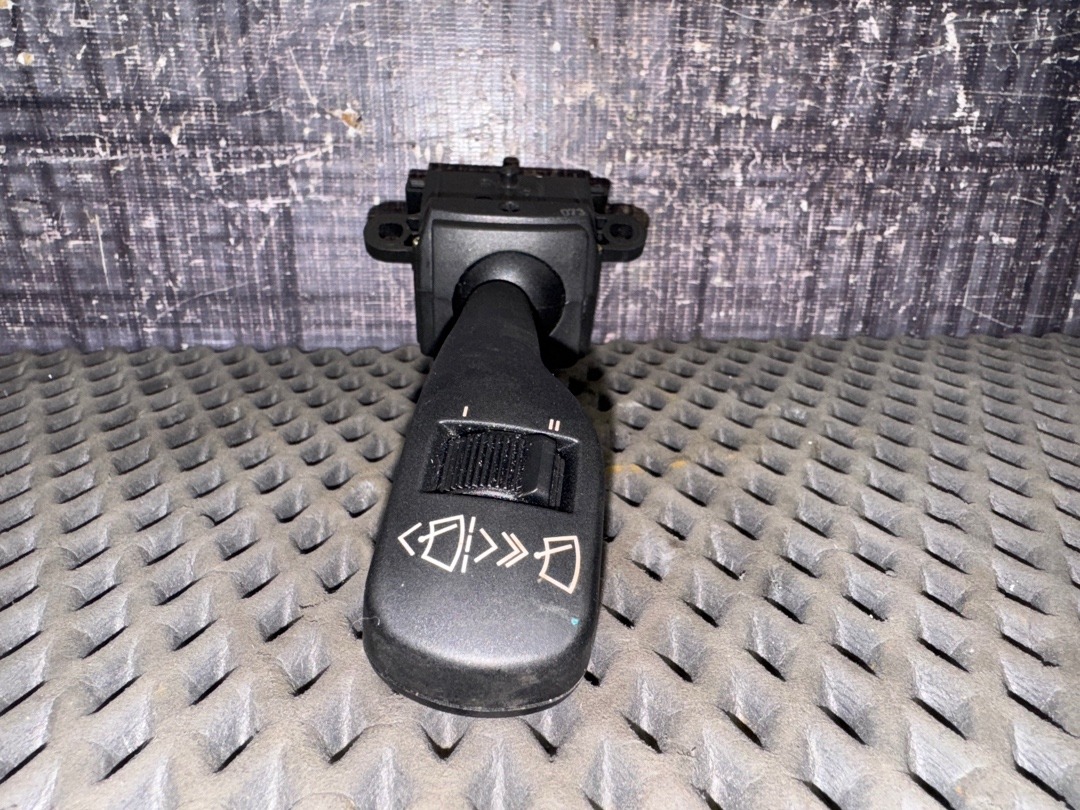 Подрулевой переключатель, 432 рублей, Красноярск