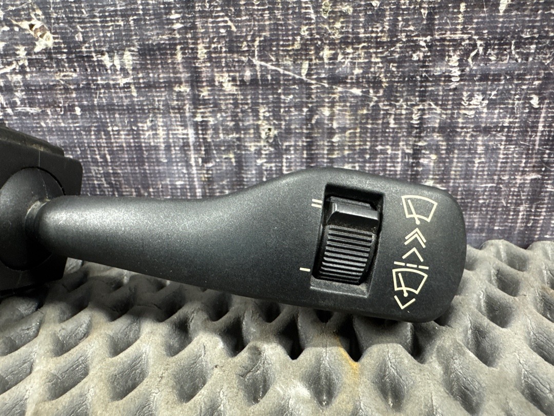 Подрулевой переключатель, 440 рублей, Красноярск