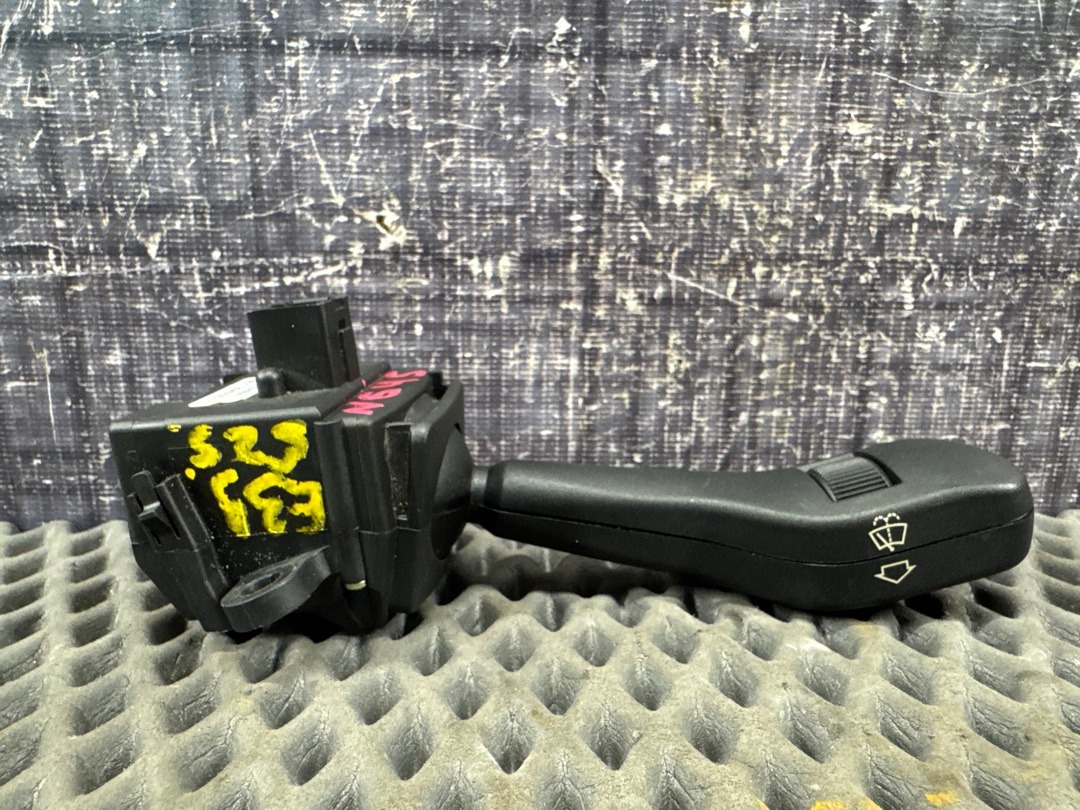 Подрулевой переключатель, 432 рублей, Красноярск