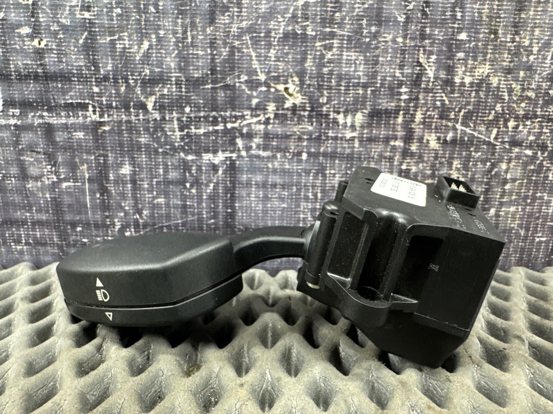 Подрулевой переключатель, 312 рублей, Красноярск