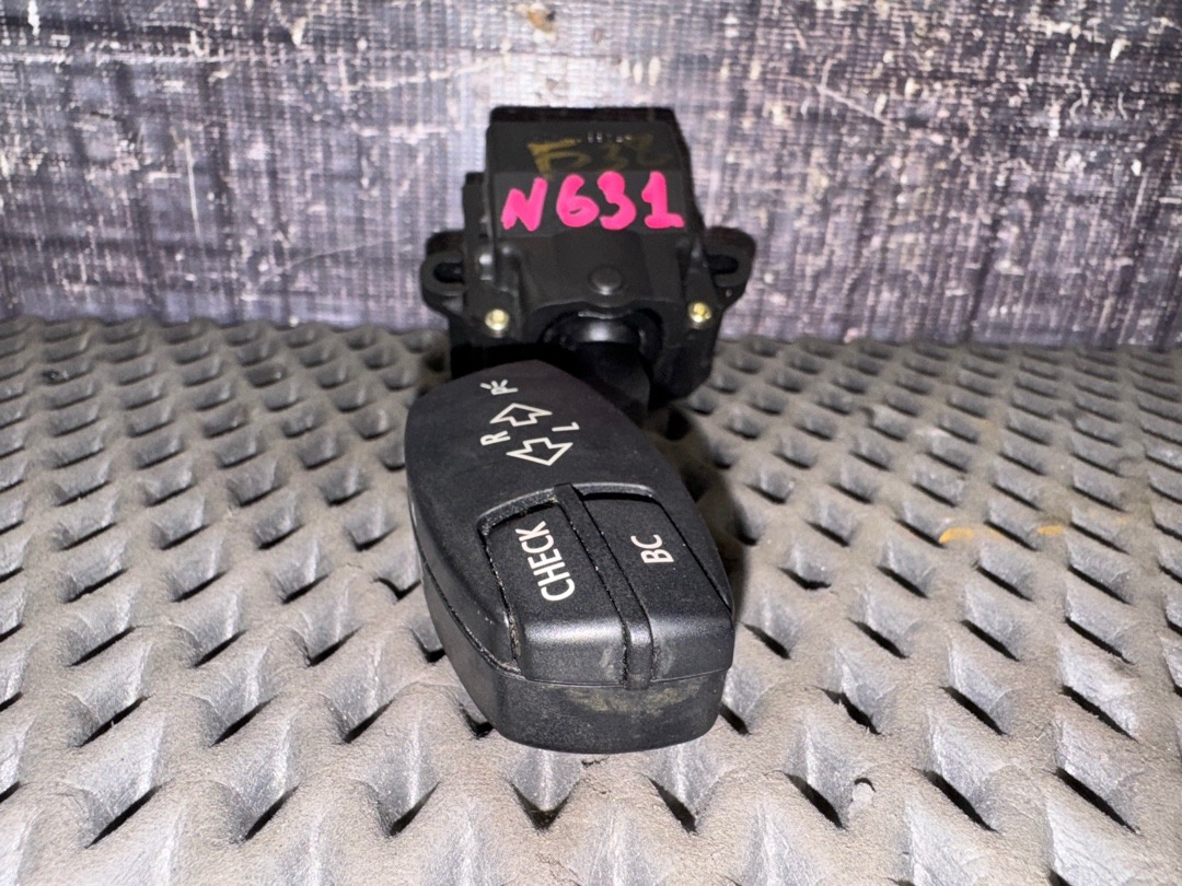 Подрулевой переключатель, 312 рублей, Красноярск