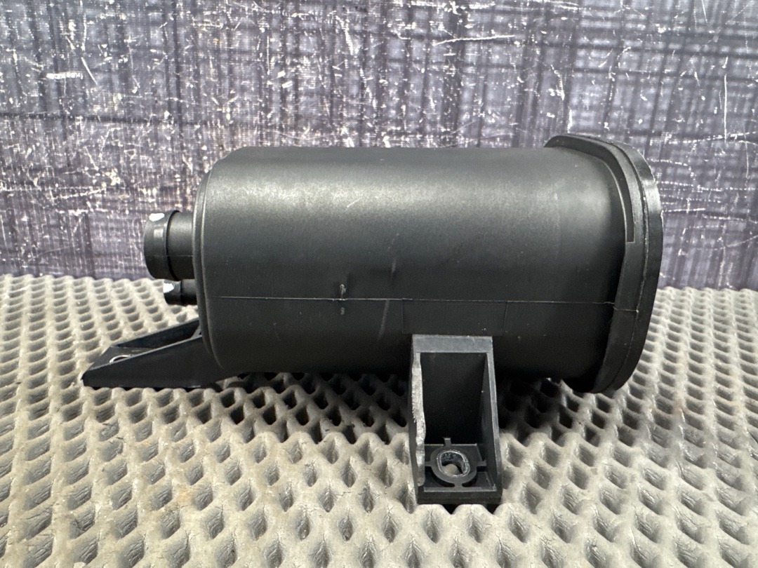 Адсорбер (фильтр паров топлива), 1960 рублей, Красноярск