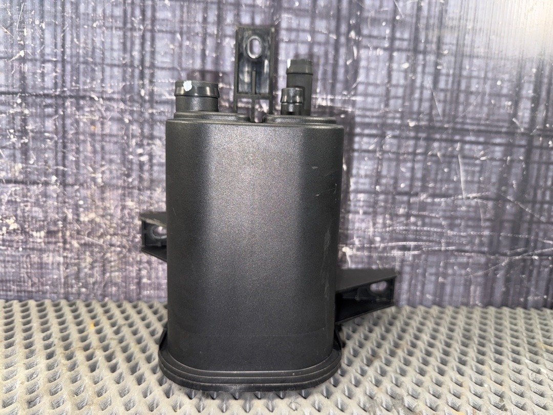 Адсорбер (фильтр паров топлива), 1960 рублей, Красноярск