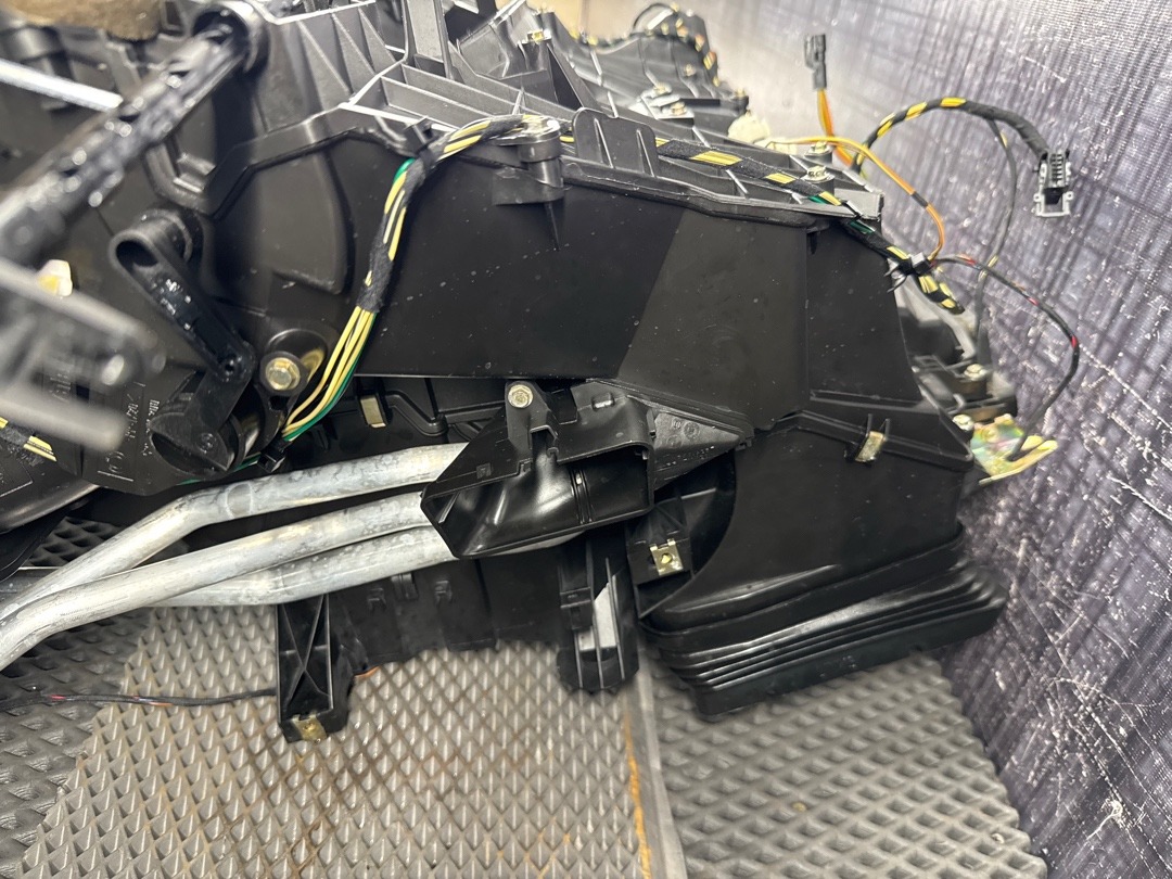 Корпус печки, 6420 рублей, Красноярск