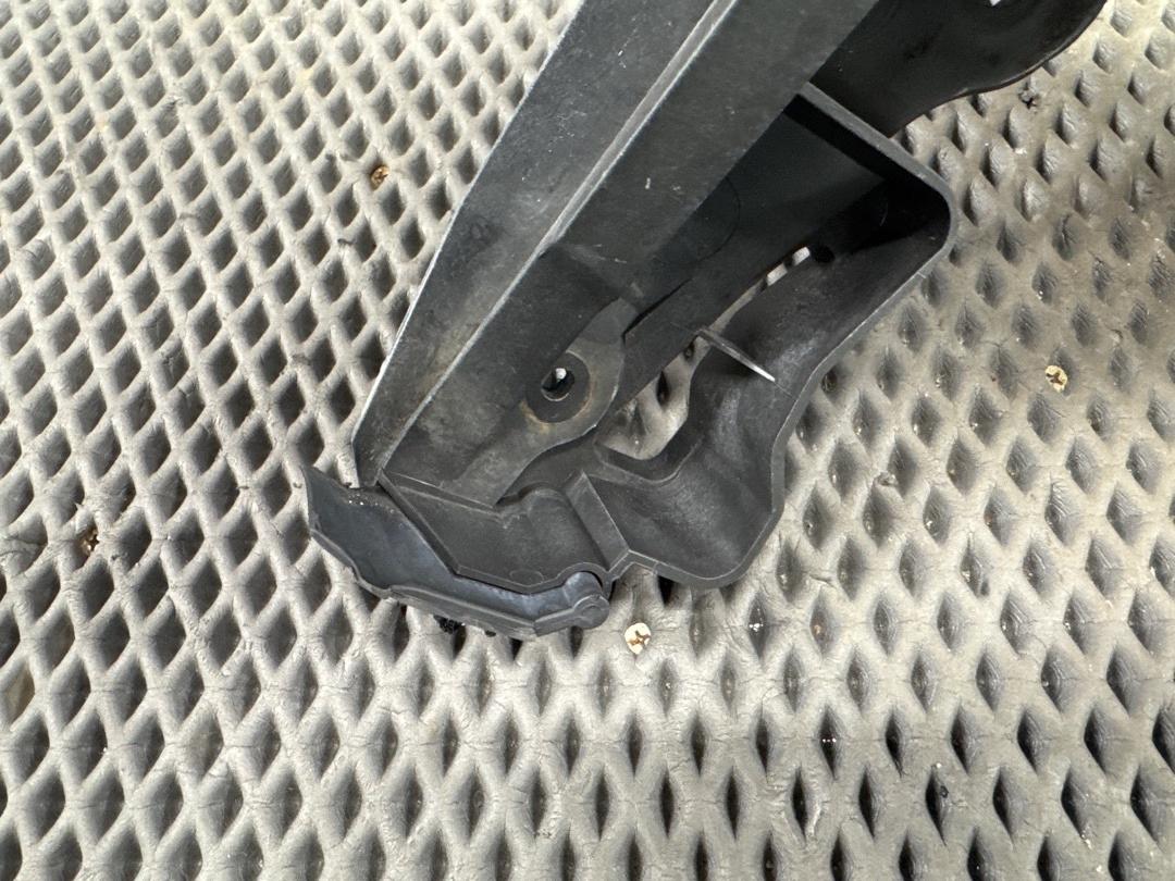 Щиток моторного отсека, 660 рублей, Красноярск