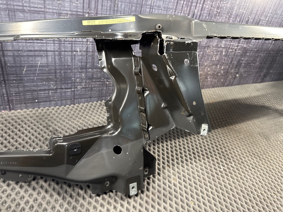 Рамка радиатора, 6740 рублей, Красноярск