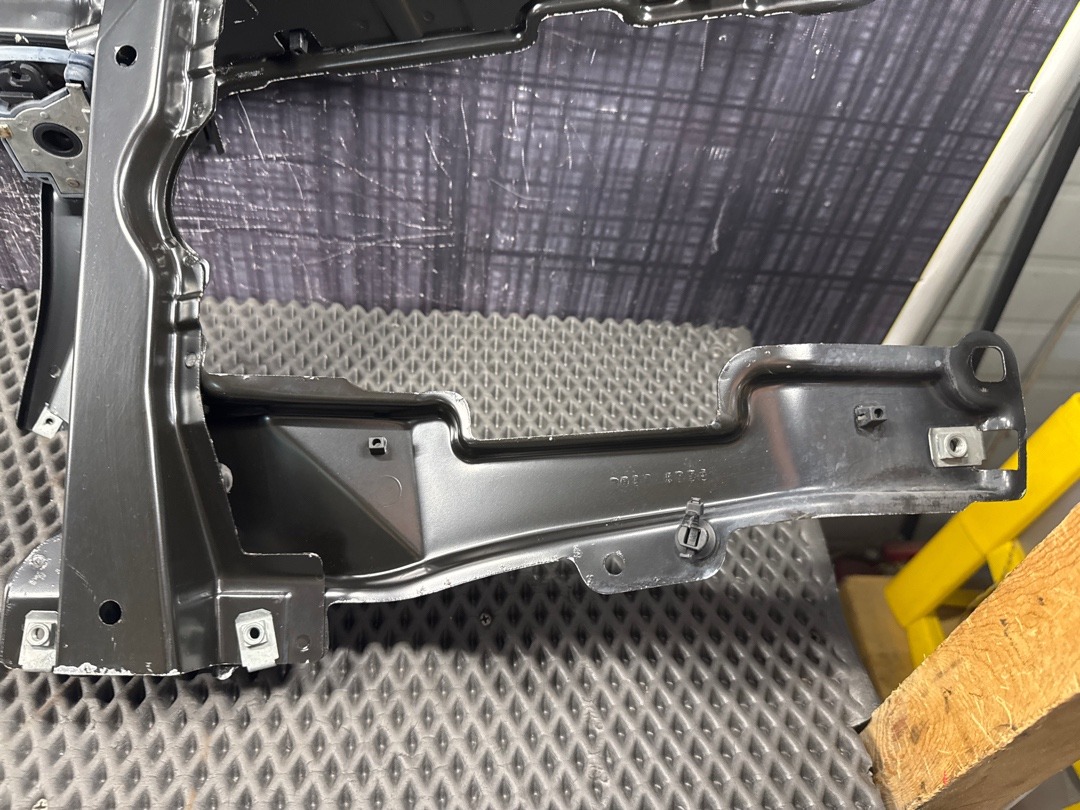 Рамка радиатора, 6740 рублей, Красноярск