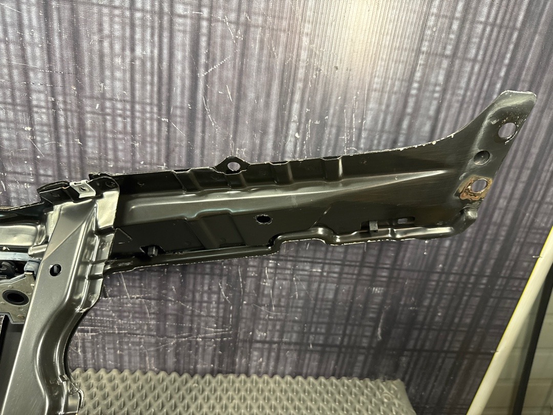 Рамка радиатора, 6740 рублей, Красноярск