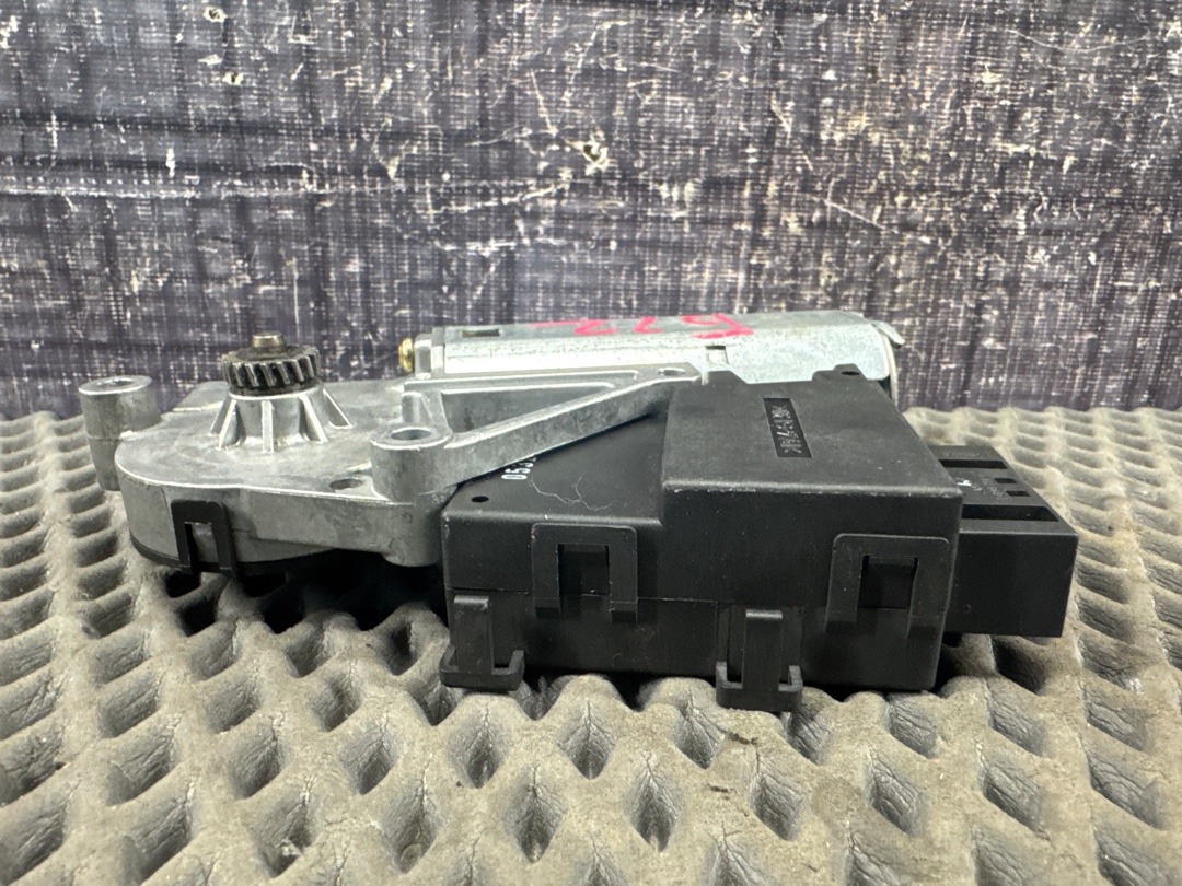 Мотор люка, 1272 рублей, Красноярск