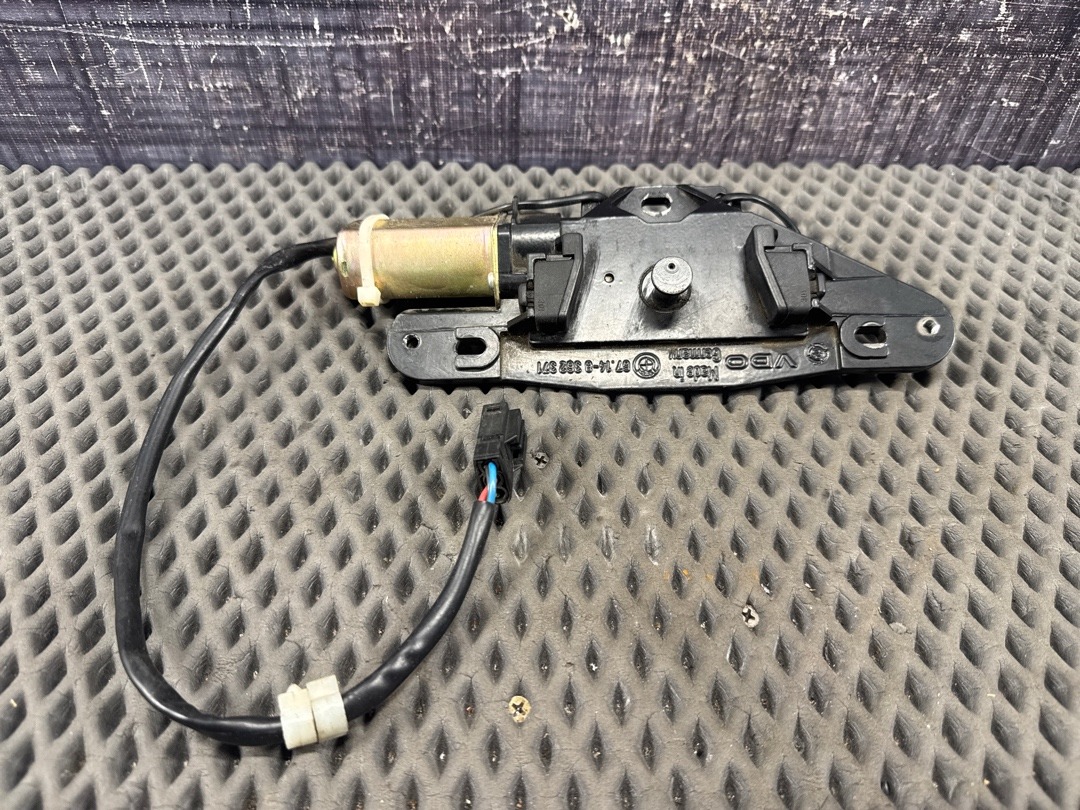 Замок багажника, 1130 рублей, Красноярск