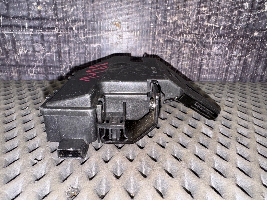 Замок багажника, 918 рублей, Красноярск