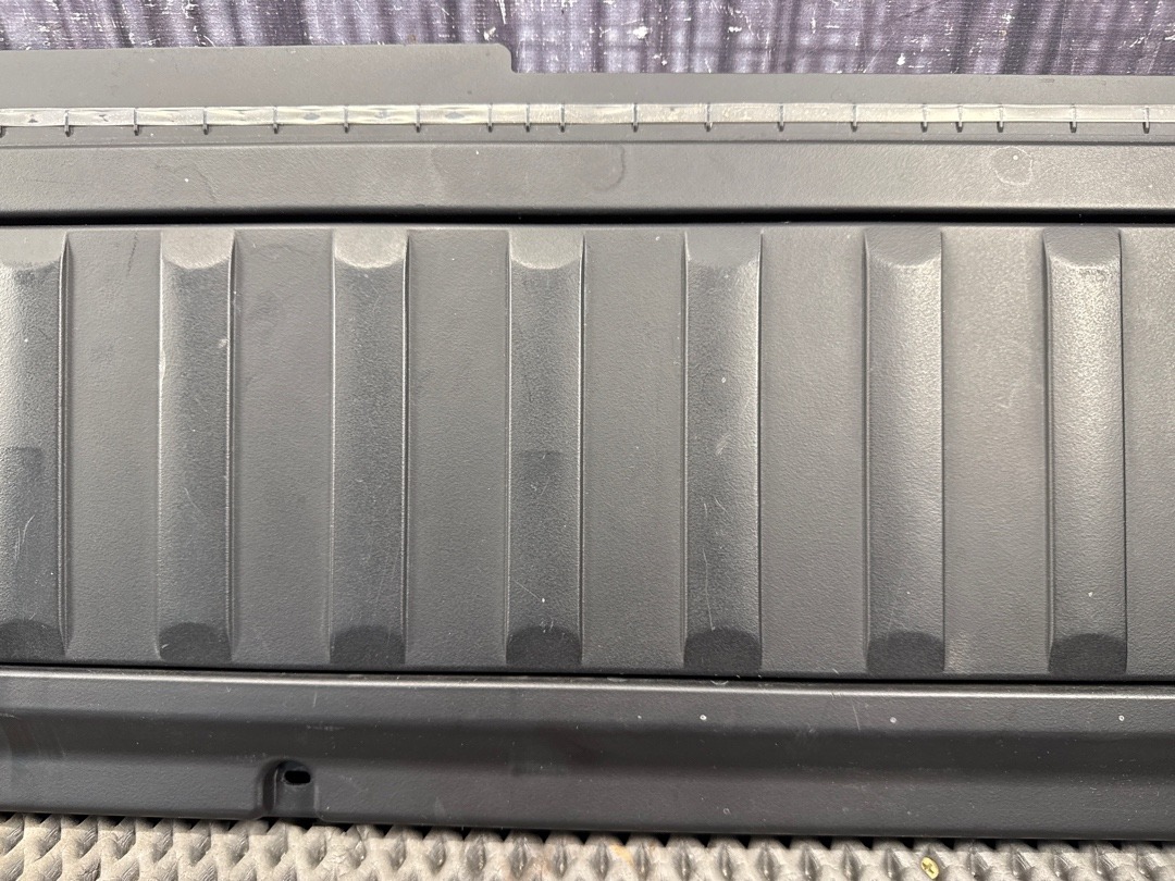 Обшивка крышки багажника, 1420 рублей, Красноярск