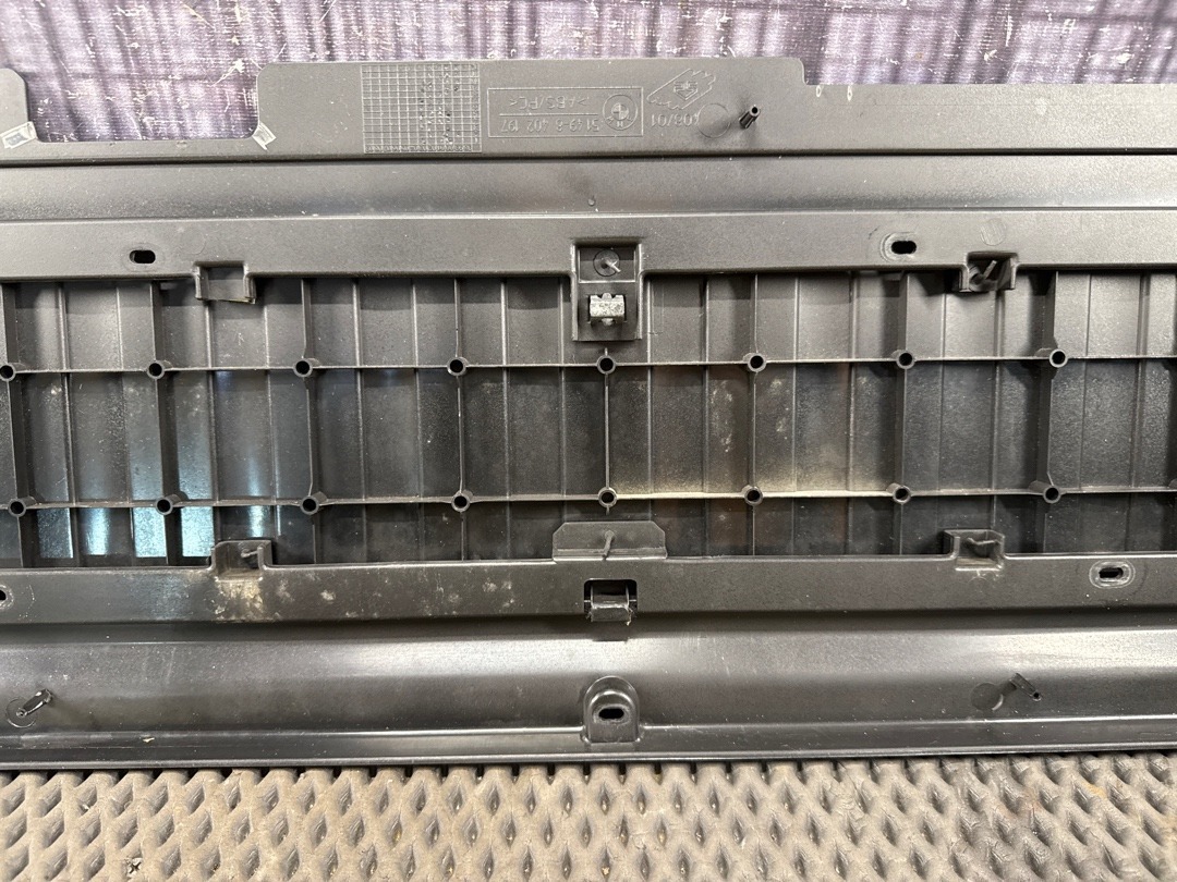 Обшивка крышки багажника, 1420 рублей, Красноярск