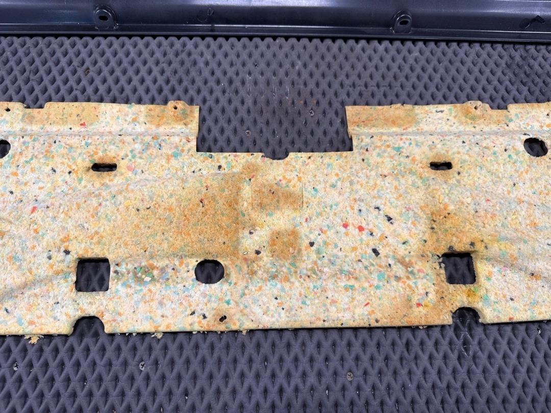 Обшивка крышки багажника, 1420 рублей, Красноярск