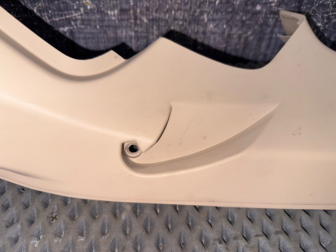 Пластик багажника, 1670 рублей, Красноярск