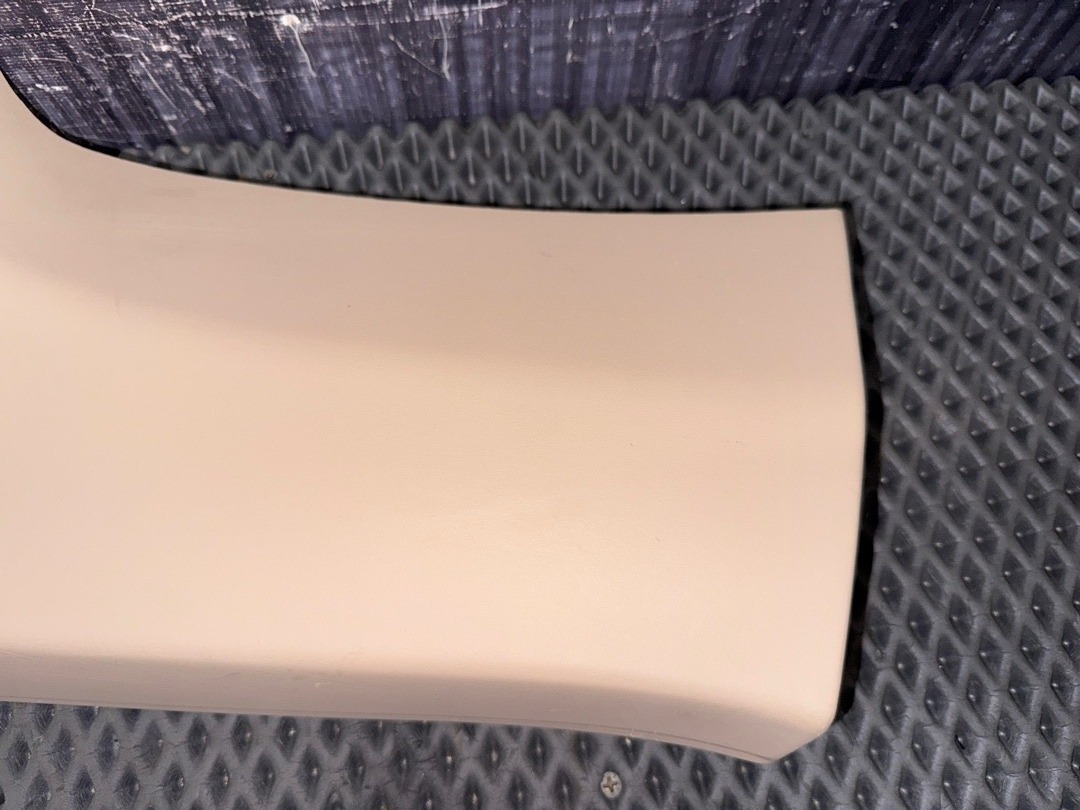 Пластик багажника, 1670 рублей, Красноярск