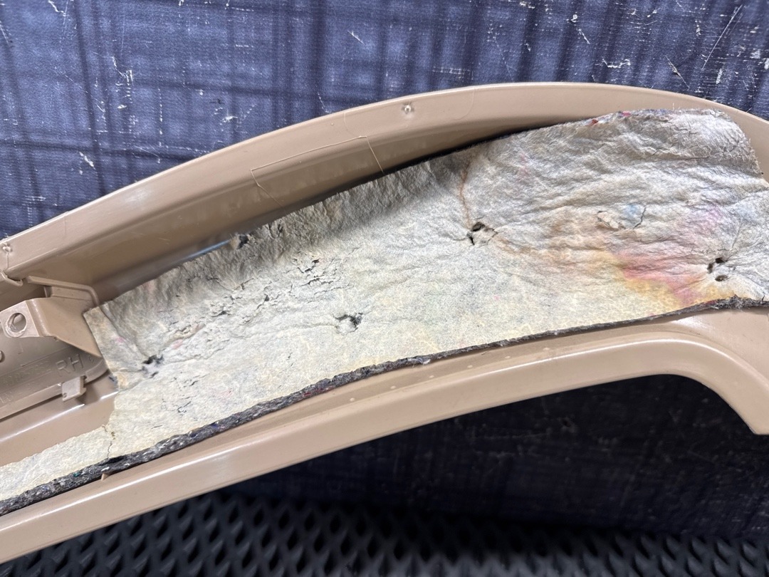 Пластик багажника, 1670 рублей, Красноярск