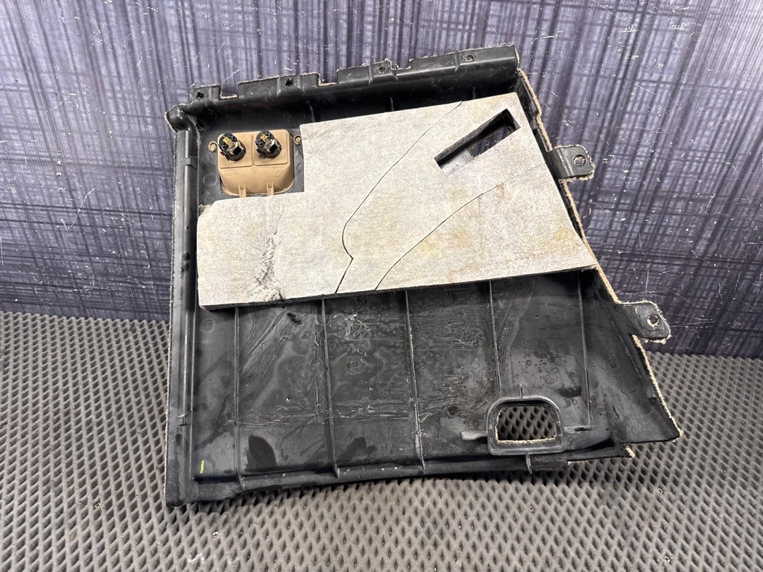 Обшивка багажника, 1460 рублей, Красноярск