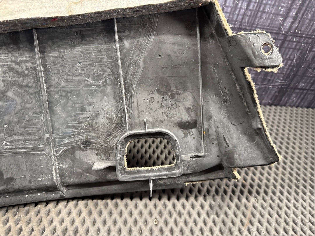 Обшивка багажника, 1460 рублей, Красноярск