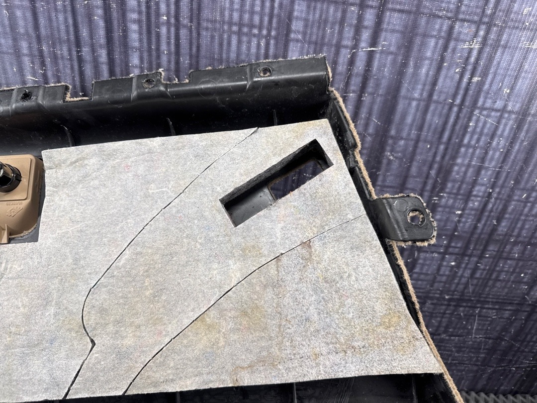 Обшивка багажника, 1460 рублей, Красноярск