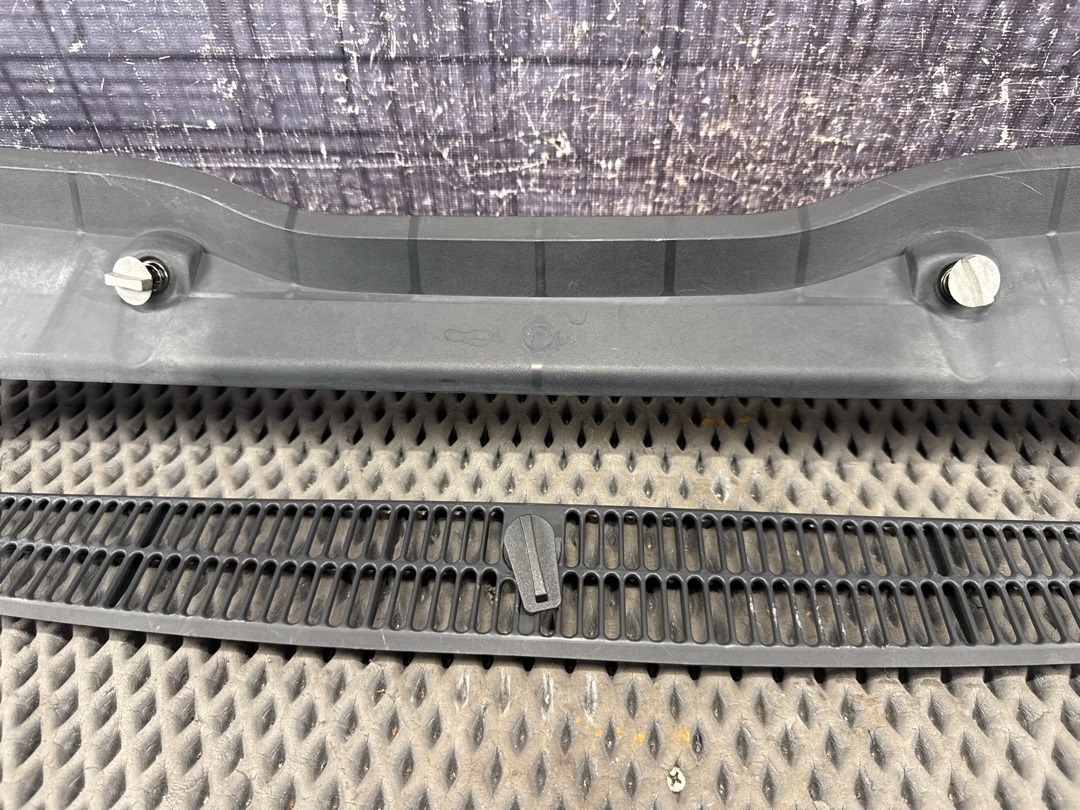 Решетка под лобовое стекло, 1780 рублей, Красноярск