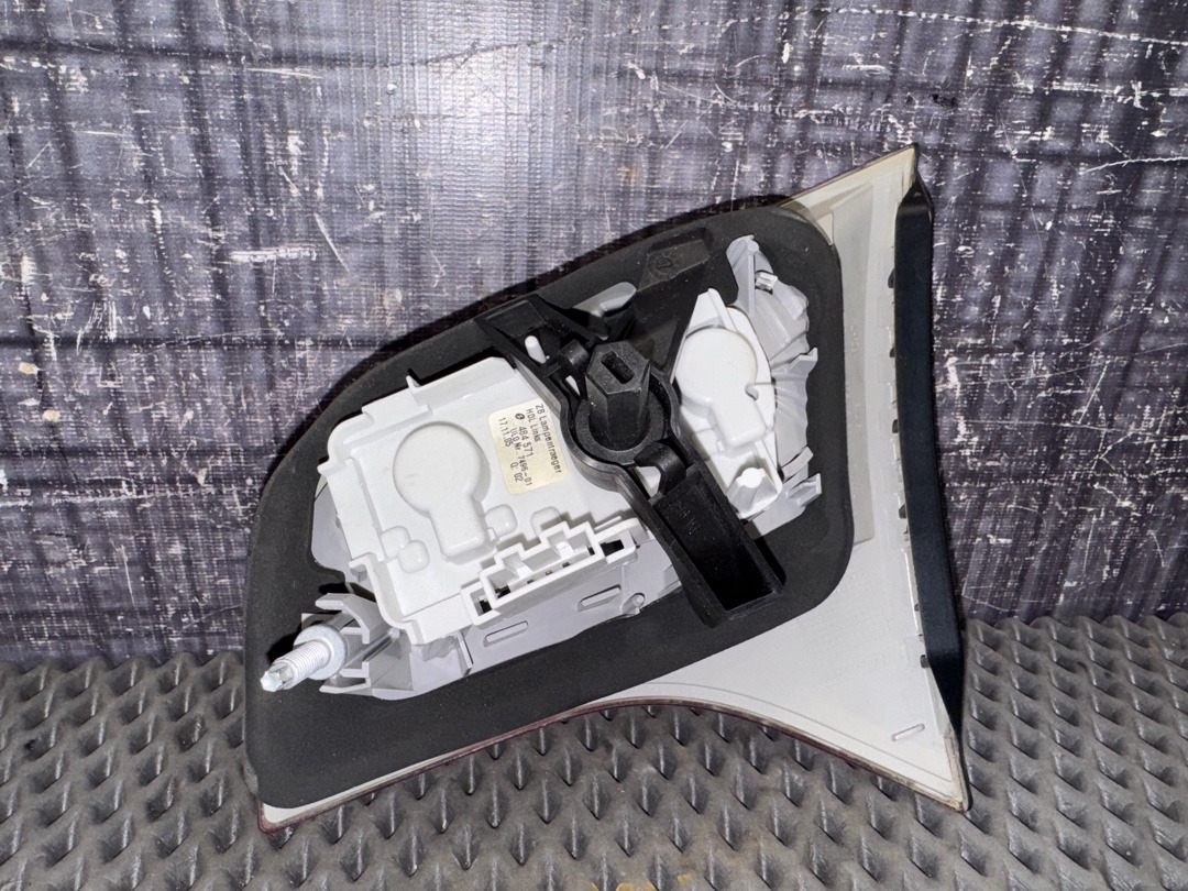 Фонарь в крышку багажника, 1500 рублей, Красноярск