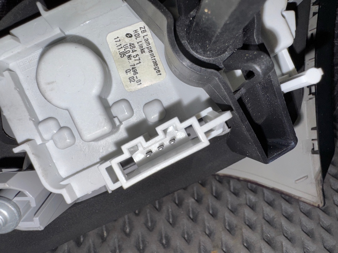 Фонарь в крышку багажника, 1500 рублей, Красноярск