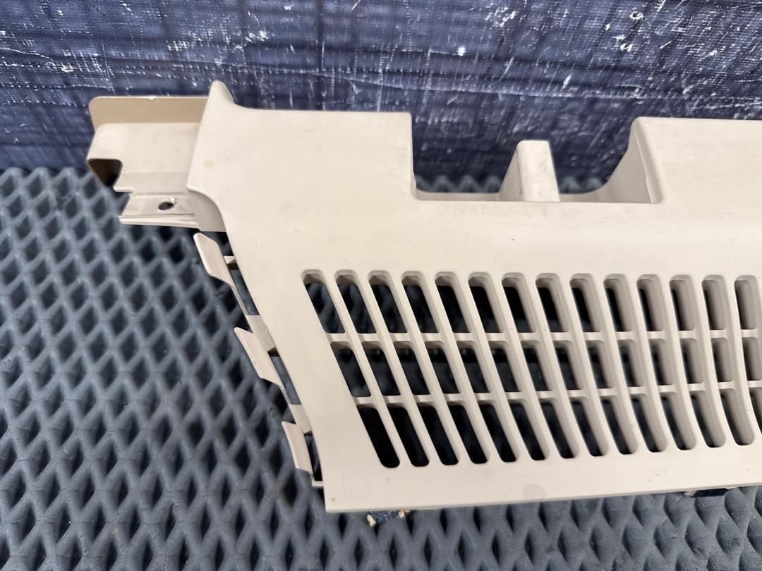 Пластик багажника, 1210 рублей, Красноярск