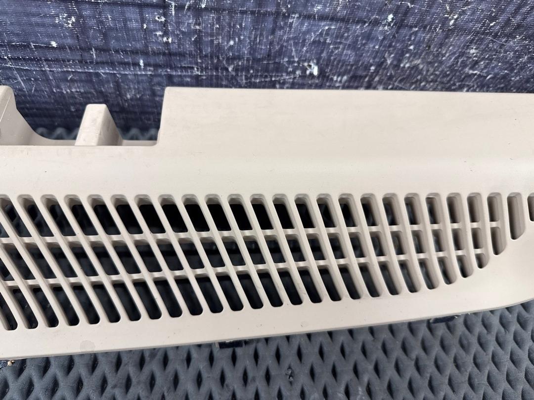 Пластик багажника, 1210 рублей, Красноярск