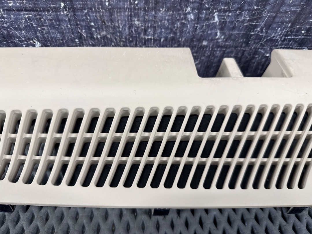 Пластик багажника, 1210 рублей, Красноярск