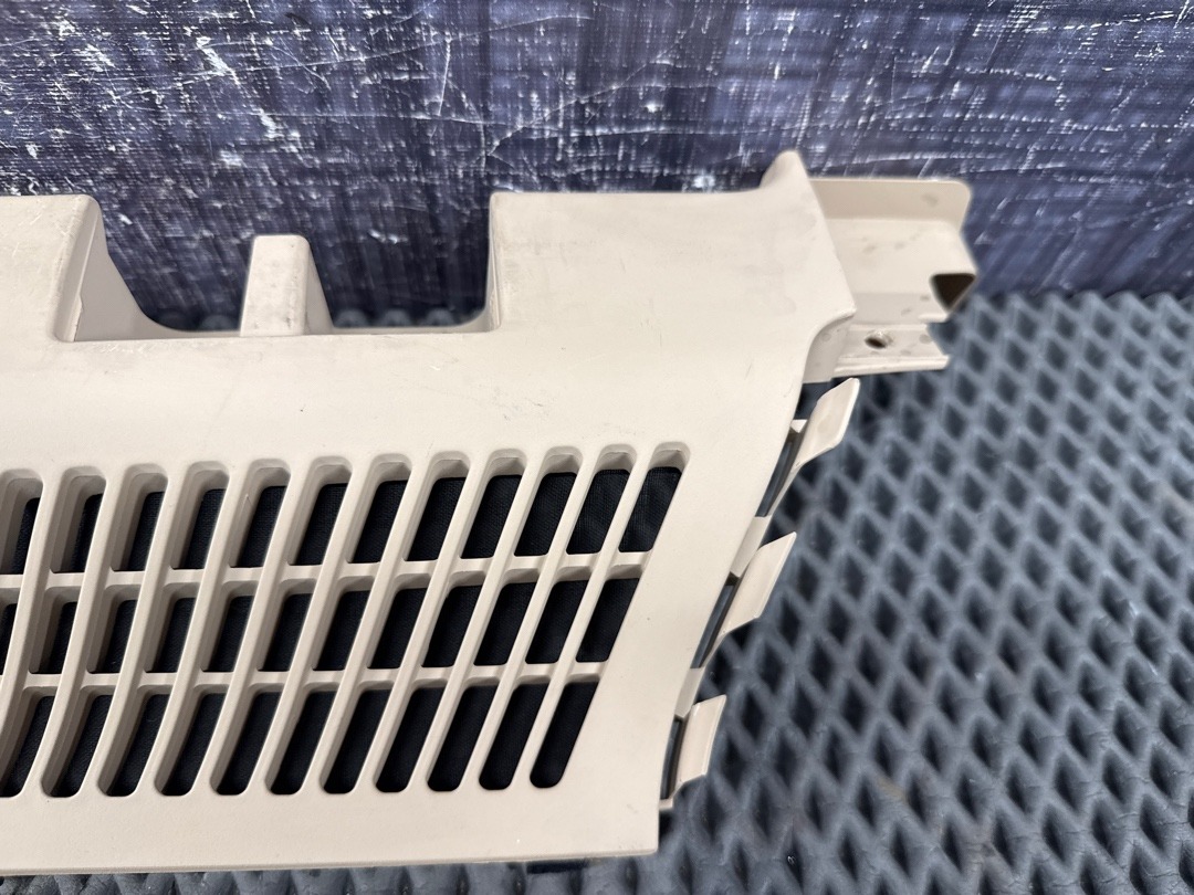 Пластик багажника, 1210 рублей, Красноярск