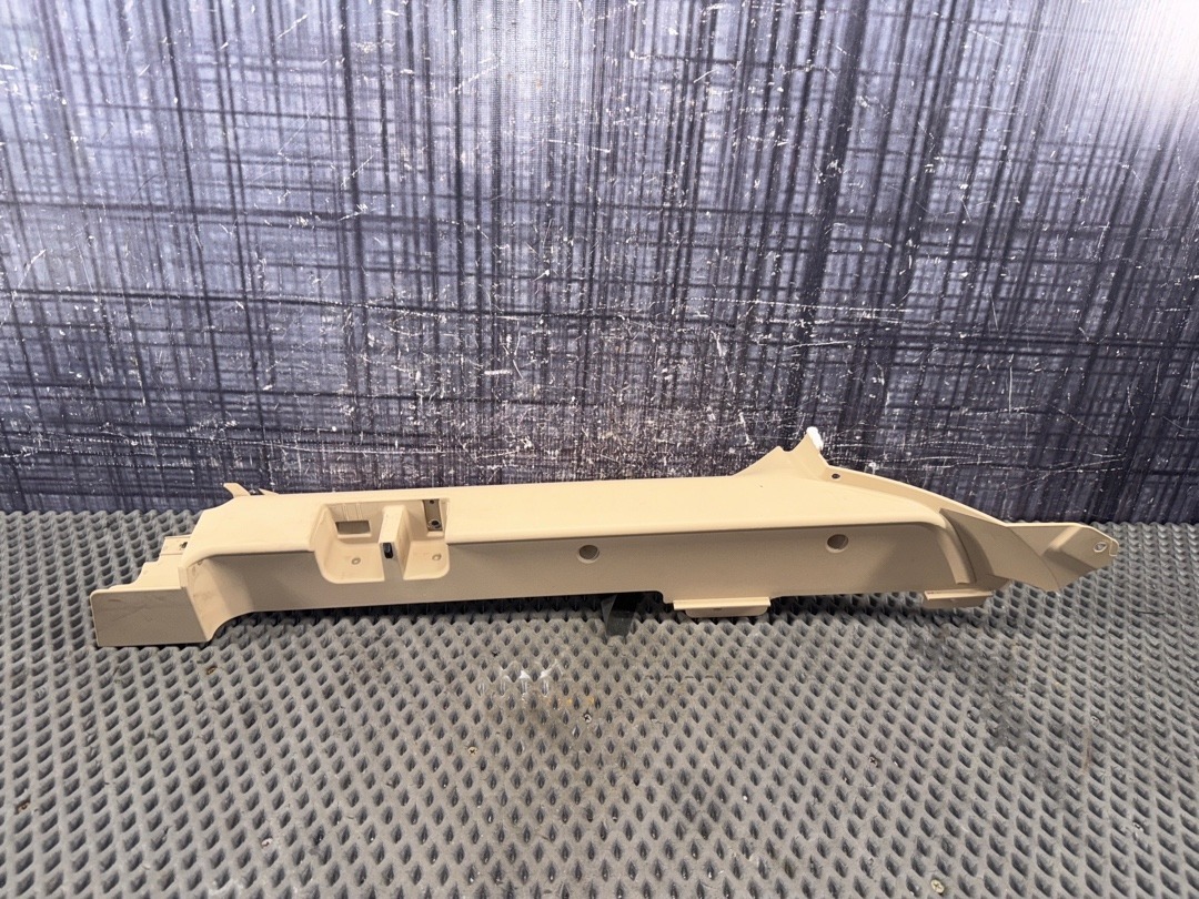 Пластик багажника, 1210 рублей, Красноярск