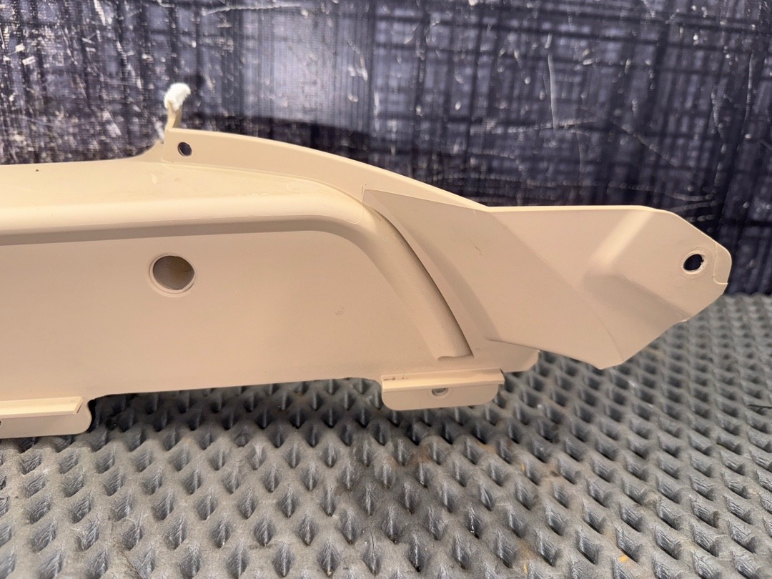 Пластик багажника, 1210 рублей, Красноярск