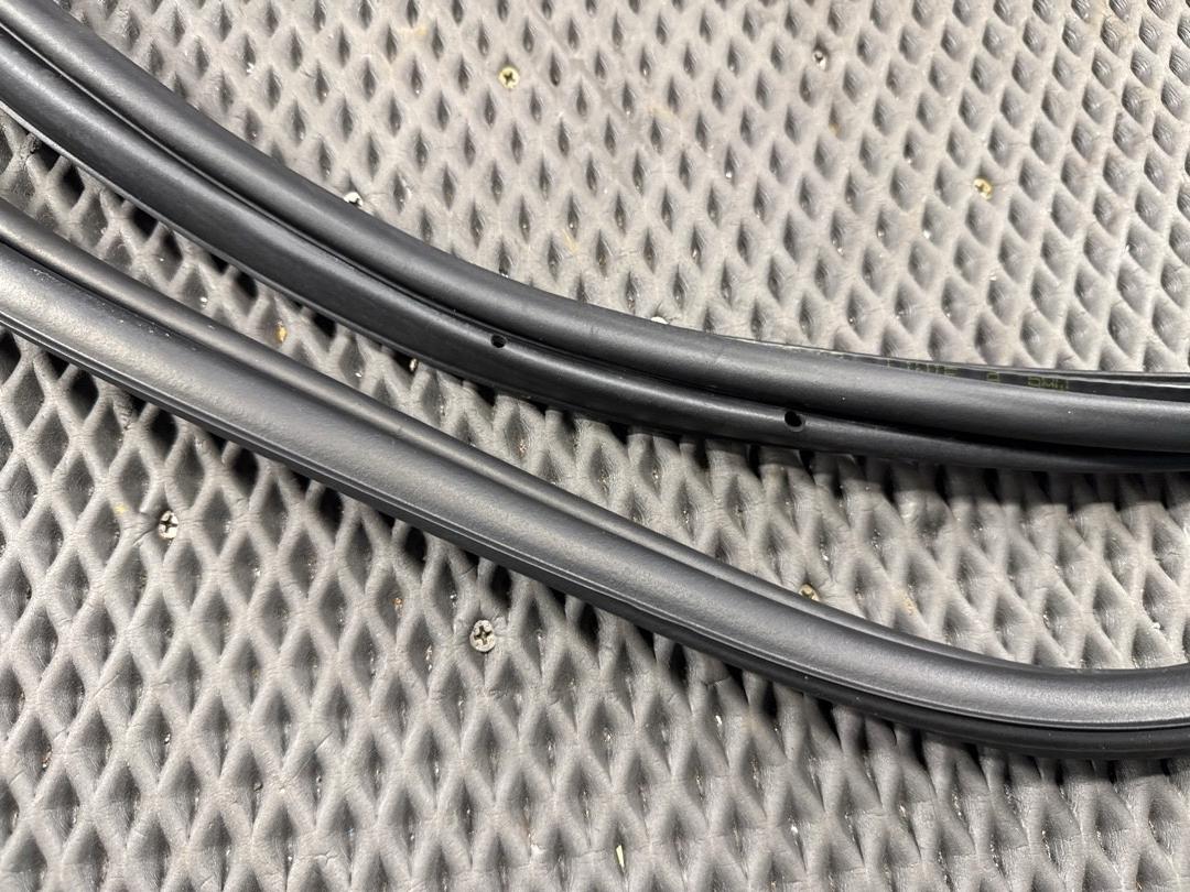 Уплотнитель крышки багажника, 1430 рублей, Красноярск