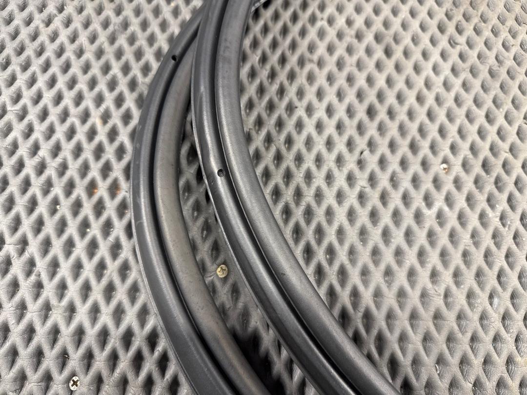 Уплотнитель крышки багажника, 1430 рублей, Красноярск