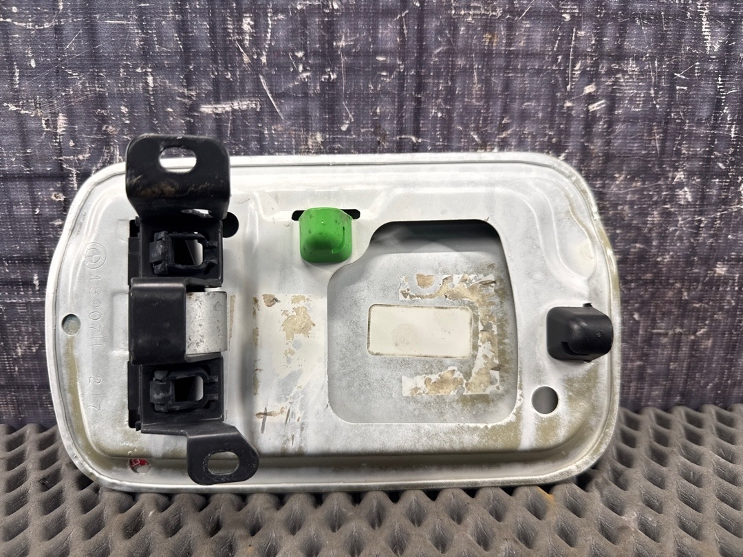 Лючок бензобака, 1020 рублей, Красноярск