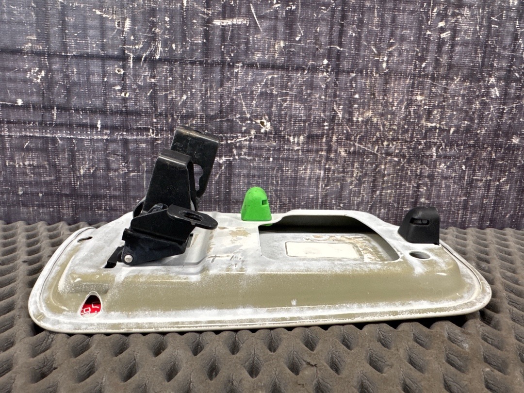 Лючок бензобака, 1020 рублей, Красноярск