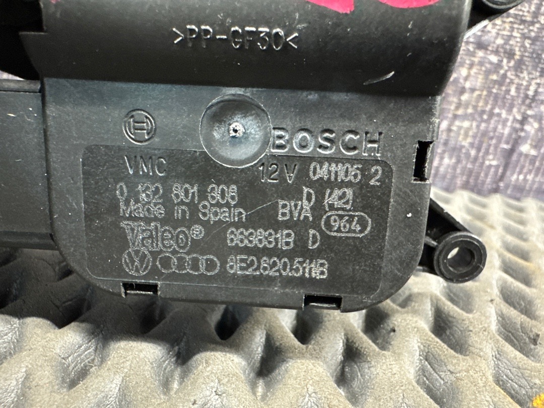 Мотор заслонки печки, 1060 рублей, Красноярск