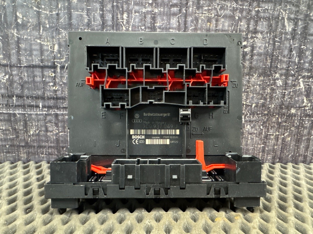 Блок управления бортовой сети, 1715 рублей, Красноярск