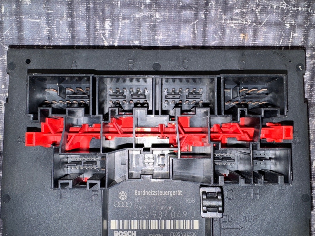 Блок управления бортовой сети, 1715 рублей, Красноярск