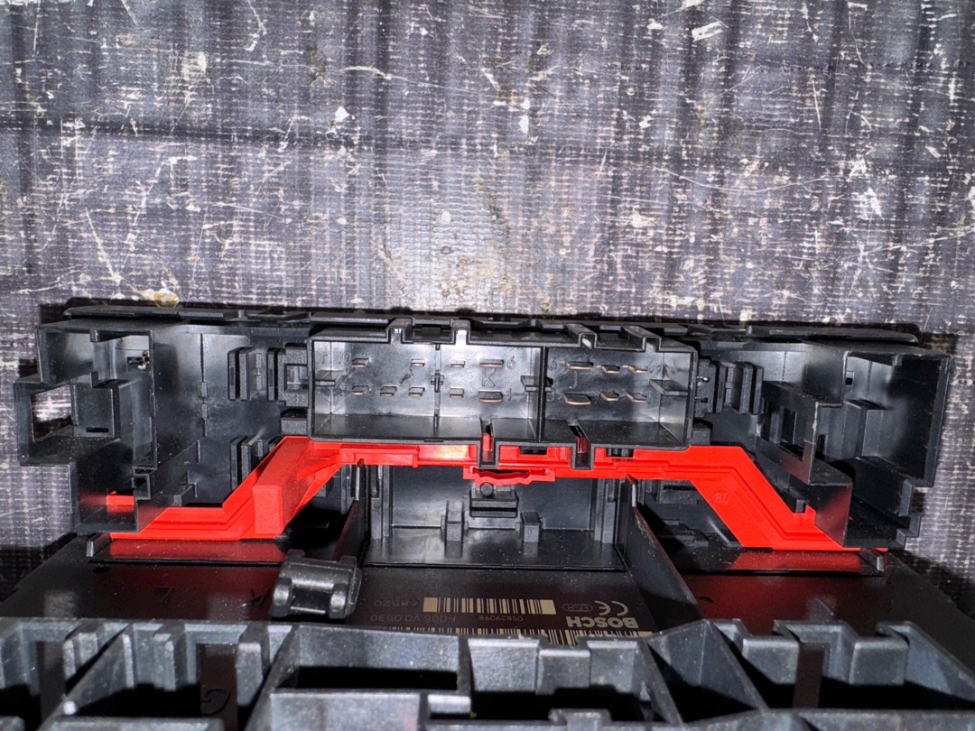 Блок управления бортовой сети, 1715 рублей, Красноярск