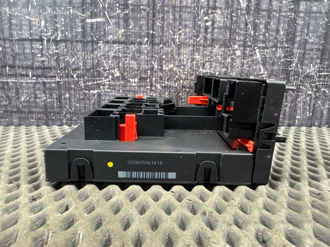 Блок управления бортовой сети, 1715 рублей, Красноярск